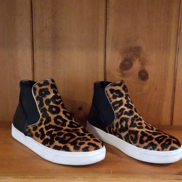 (Sold)Sam Edelman Leopard print sneakers - Picture 2 of 6